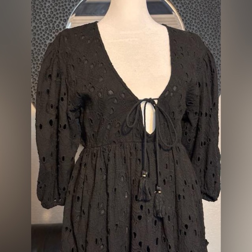 Z&L Europe
Black Eyelet babydoll dress!
NWOT size medium
Quality, Beautiful! - Picture 8 of 8